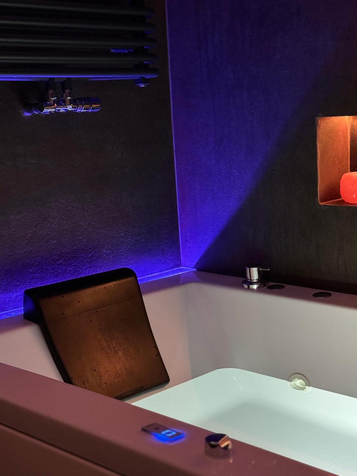 Bed & Breakfast Aquarooms Luxury