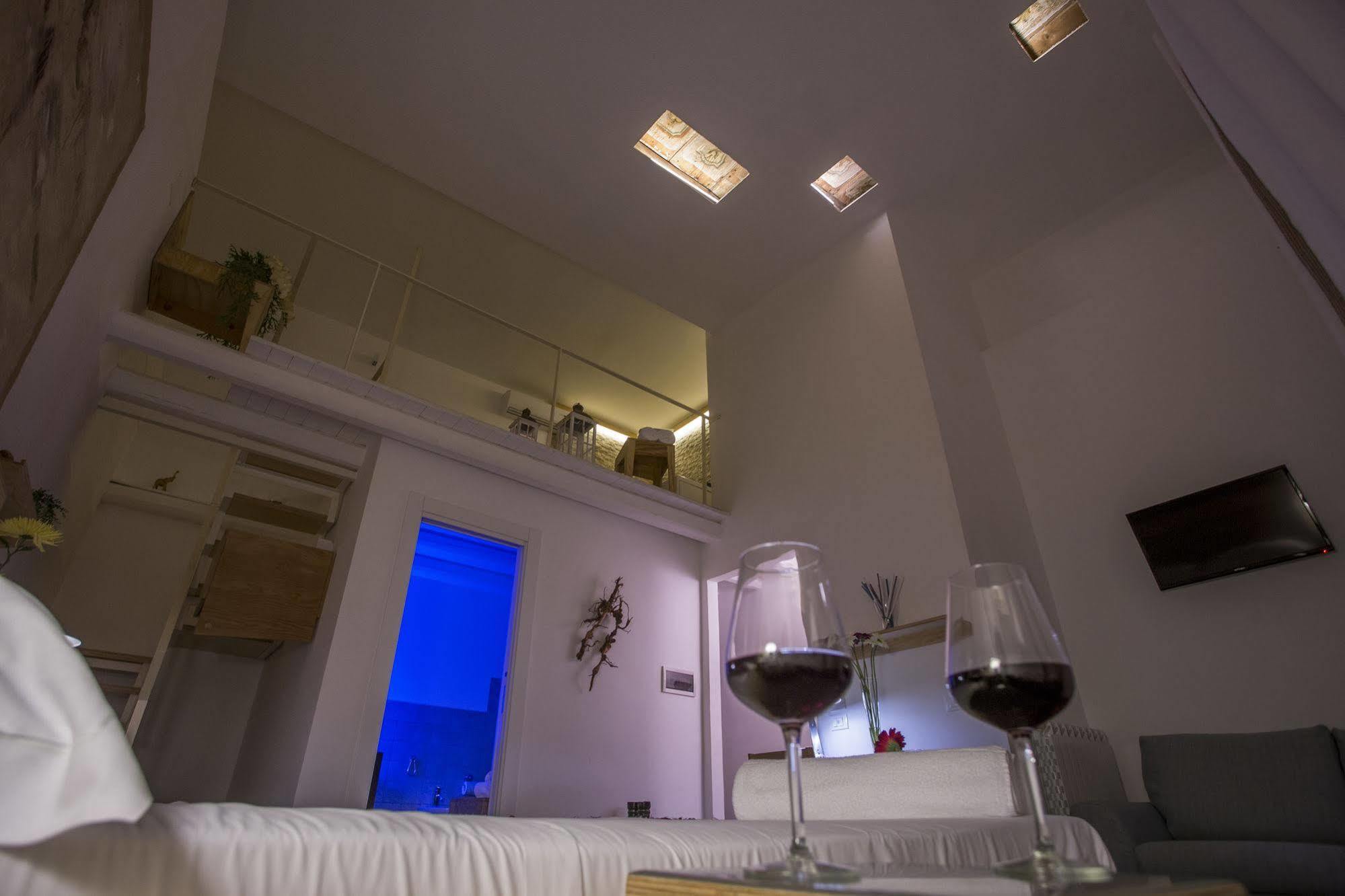Aquarooms Luxury 3*